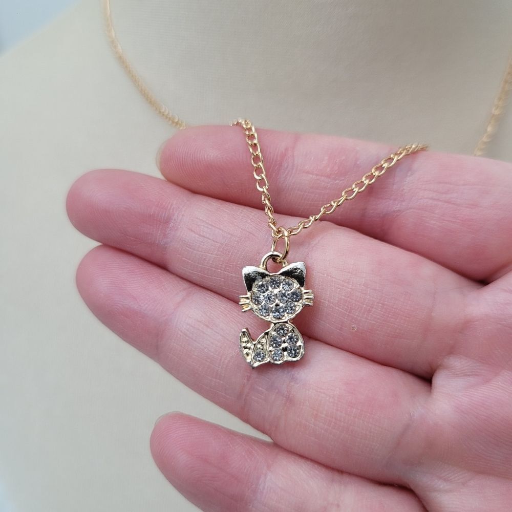 2/$20 Brand New Gold Tone Kitten Rhinestone Necklace